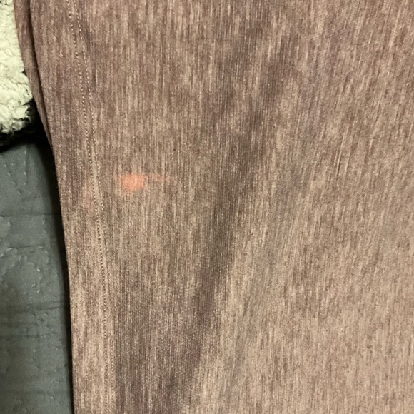 Lululemon open back tee shirt - Picture 5 of 5